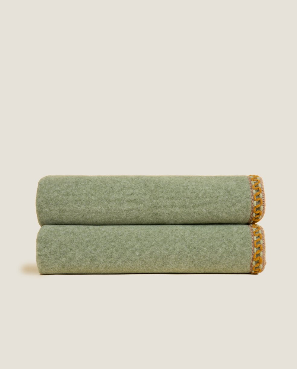 Throw Coco Soft Bamboo 63x79”
