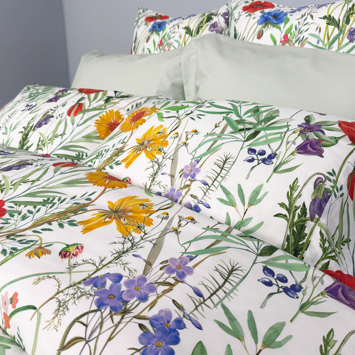 Thorn Razor Bloom R6 Model Bouquet – Thornbloom-The Inspired Home