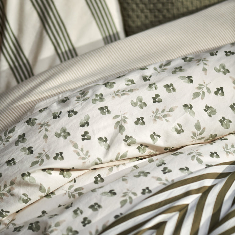 Pure 98 Queen Duvet Set