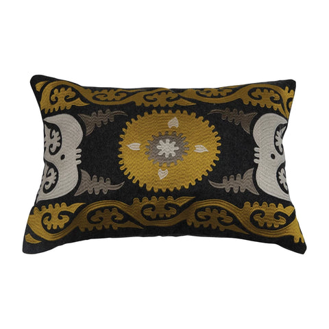 Photo of Wool Embroidered pillow Multicolor